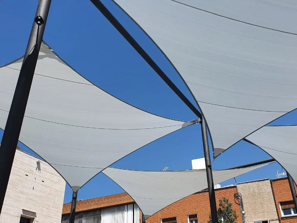 Proyecto de vela de sombra tensada — vista 3
