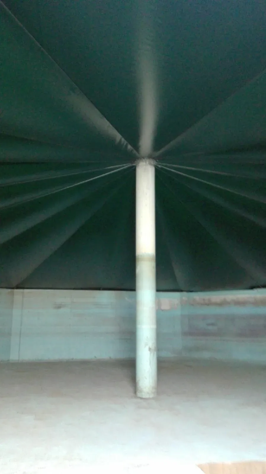 Cubierta Textil Tensada para Depósito de Aguas — Aeropuerto de Menorca — imagen 2