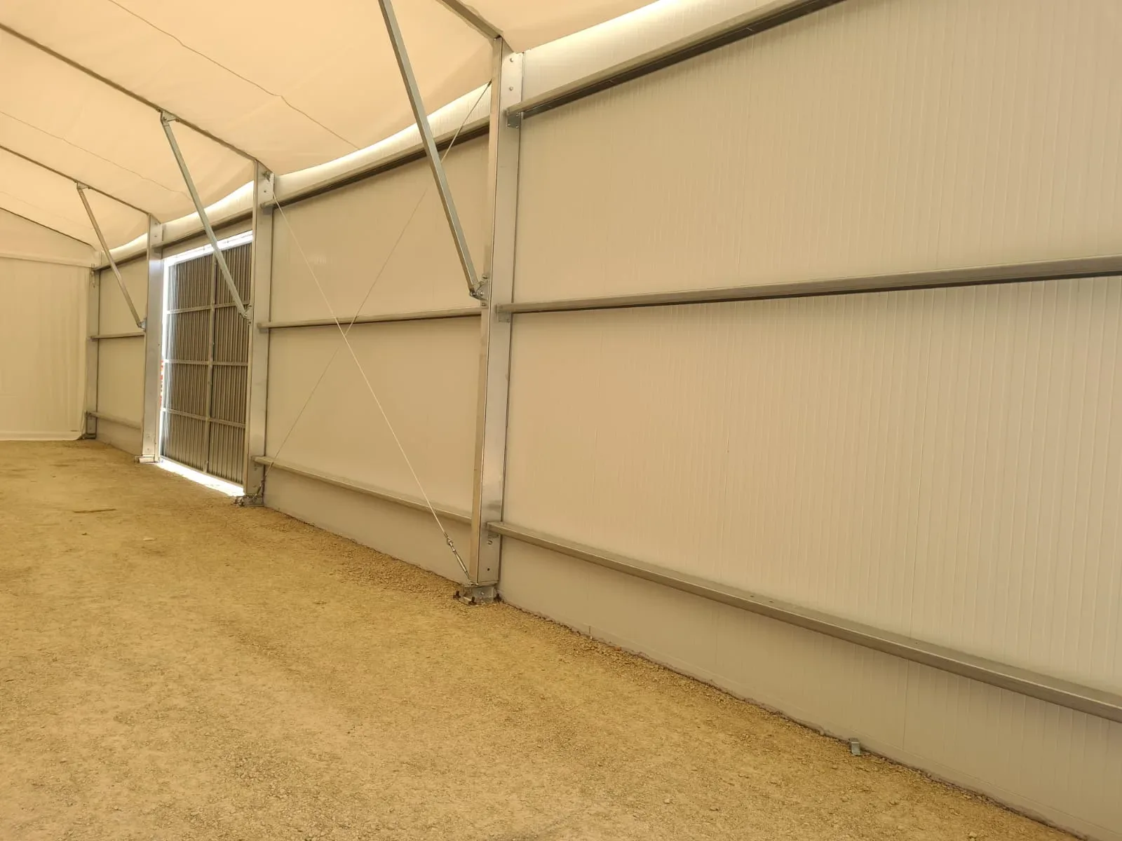 Nave Almacén de 1.000 m² con Doble Cubierta y Separación Intermedia — Tarragona — imagen 7