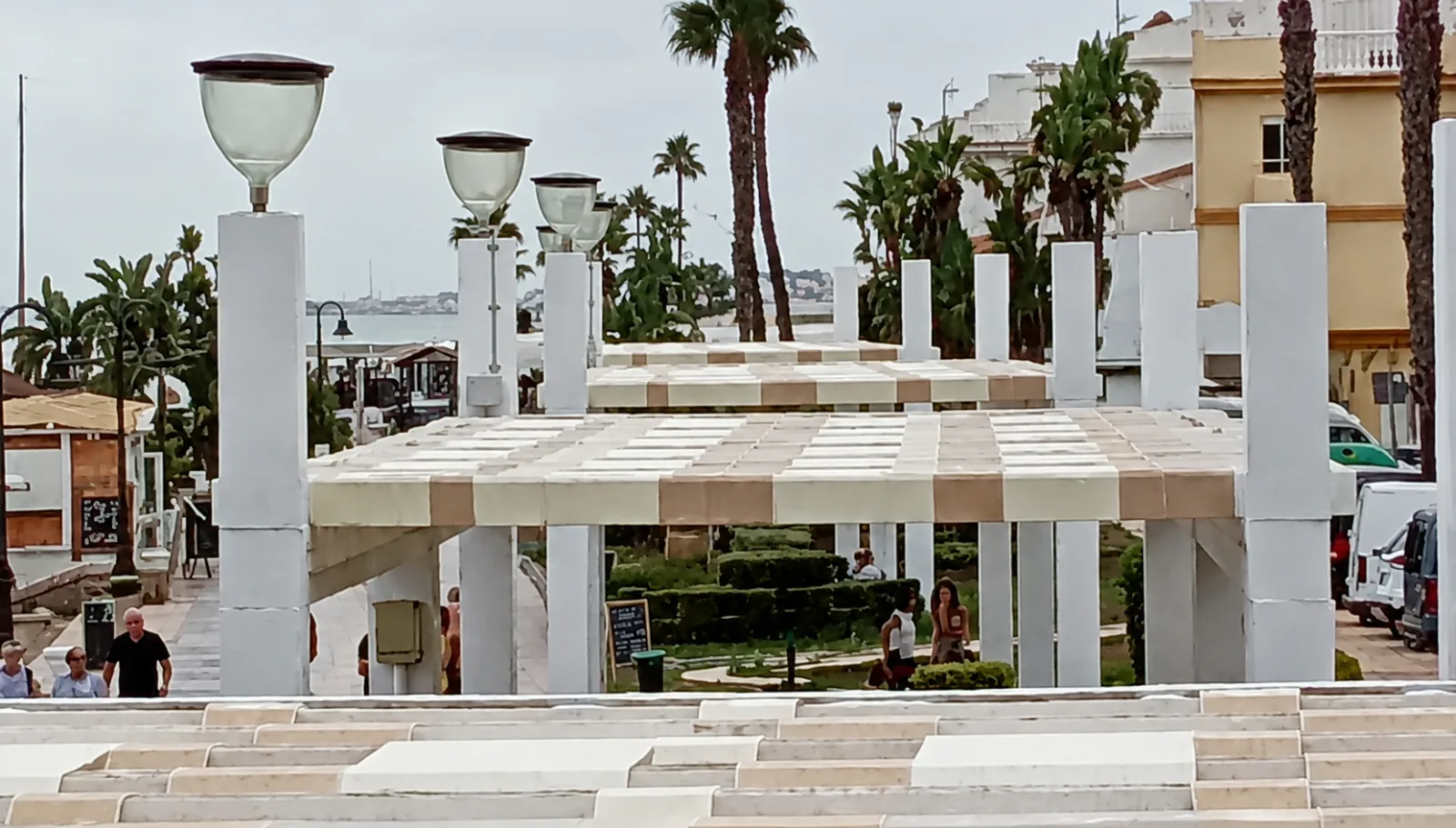 Arquitectura Textil en el Paseo Marítimo de Torremolinos — imagen 3