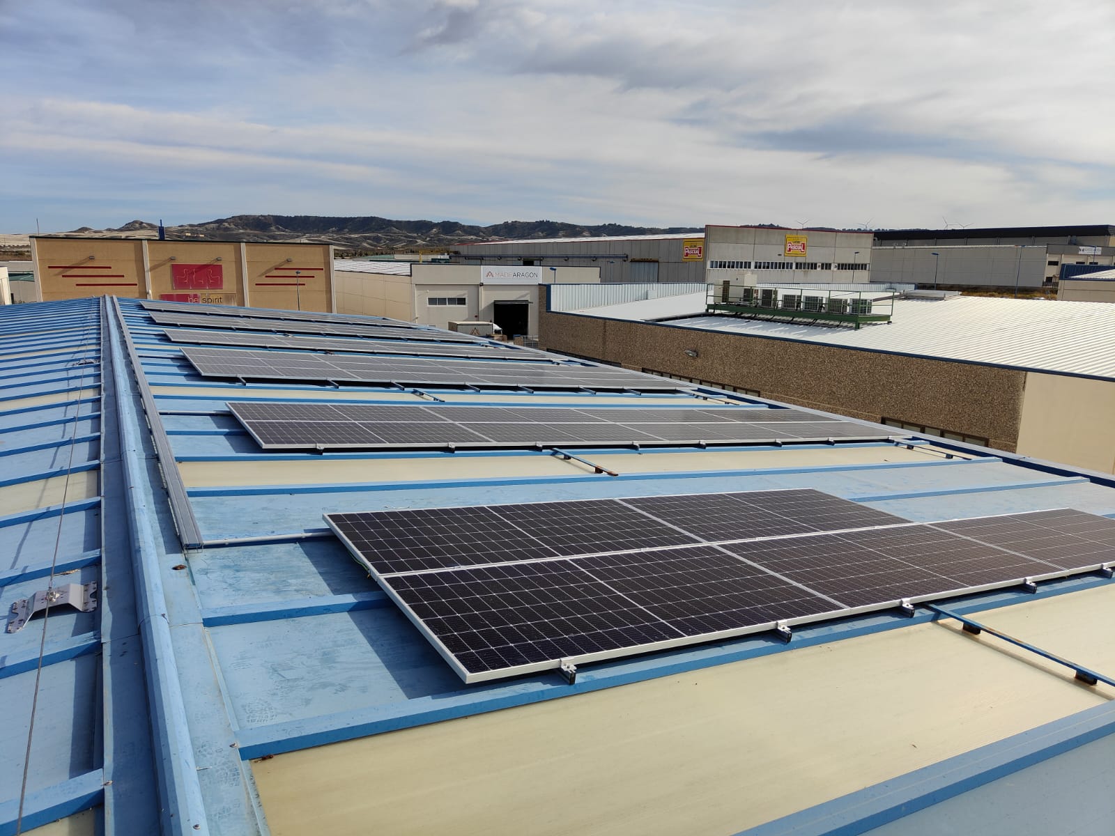 Placas Solares en Carpas Zaragoza