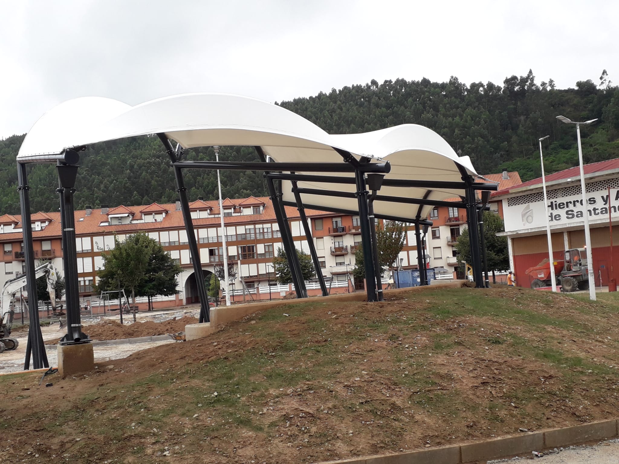 Espacio de Sombra en Santiago de Cartes — imagen 3